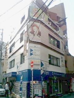 梅田 貸店舗事務